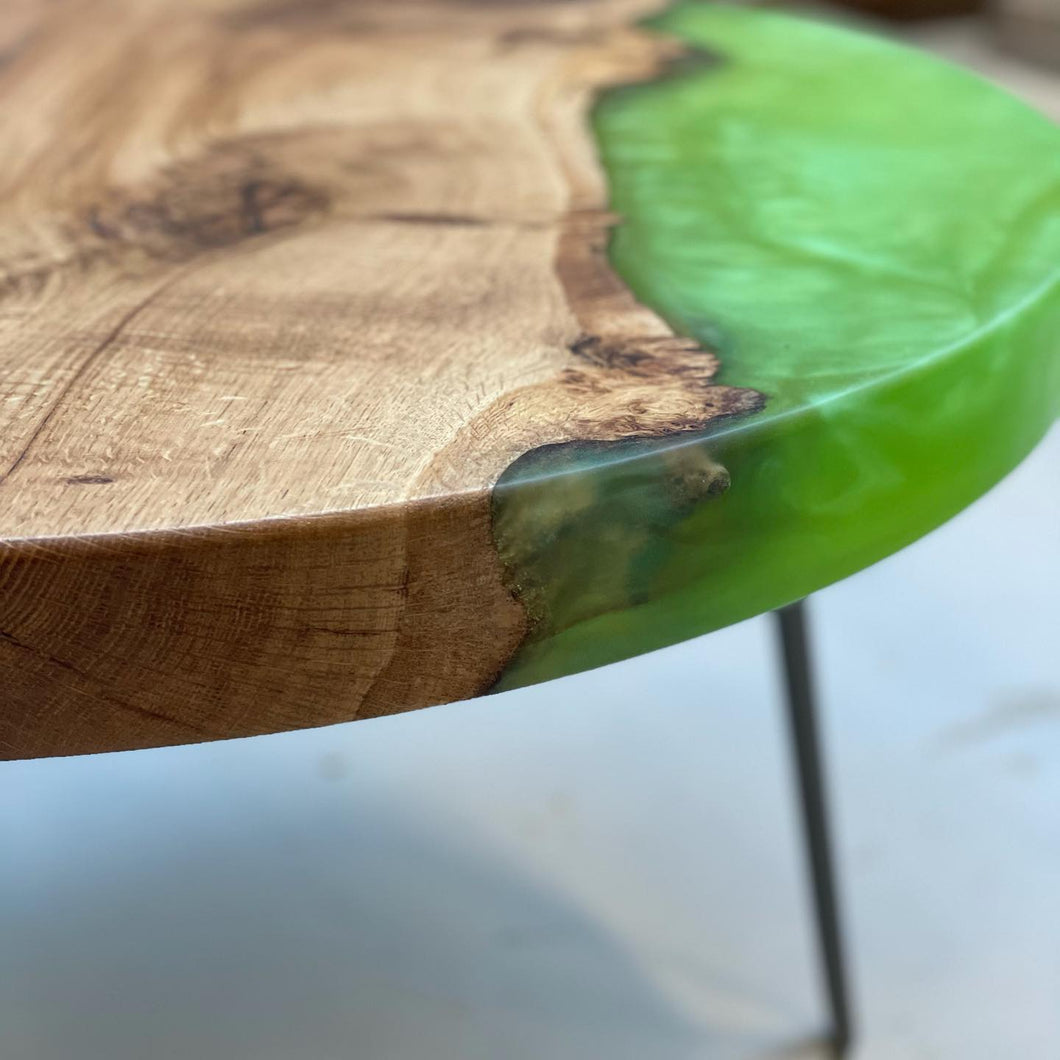 Epoxy resin table - English oak - river table - coffee table - Epoxy table